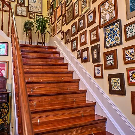 Vintage Balcony & 4*