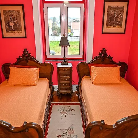 Maison d'hôtes Vintage Balcony 4*