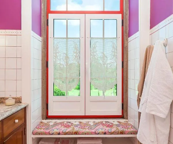 Vintage Balcony & 4* Ovar