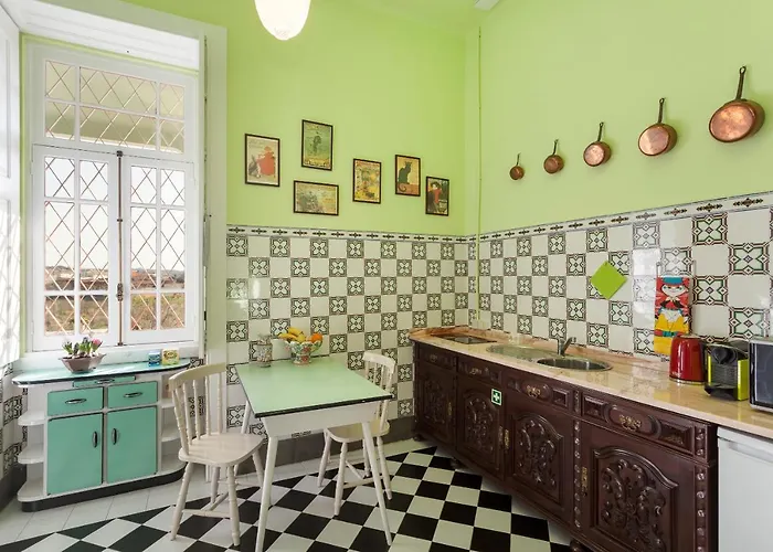 Vintage Balcony & 4* Ovar