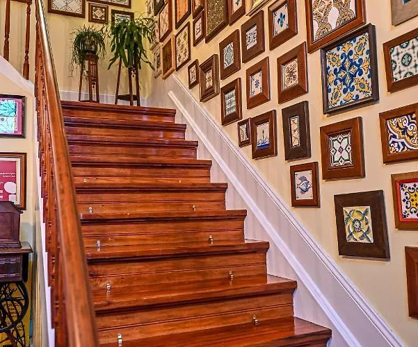 Vintage Balcony & 4*