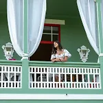 Vintage Balcony & Ovar