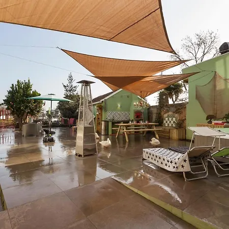Vintage Balcony Guest house 4*