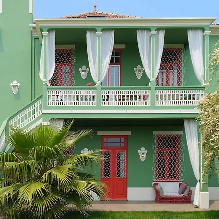 Maison d'hôtes Vintage Balcony &