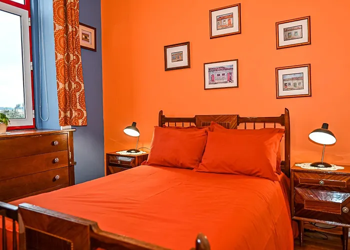 Vintage Balcony & Affittacamere 4*